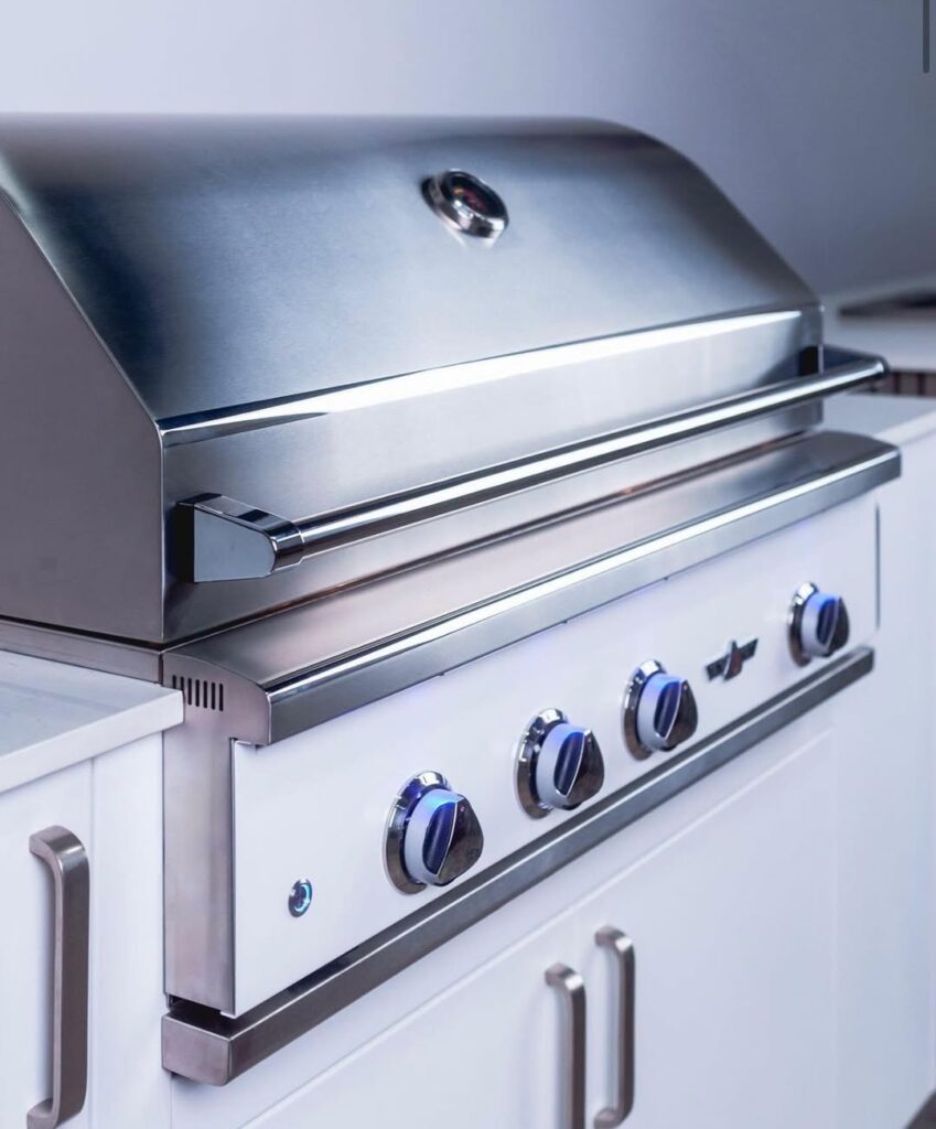 Delta Heat Propane Gas Grill