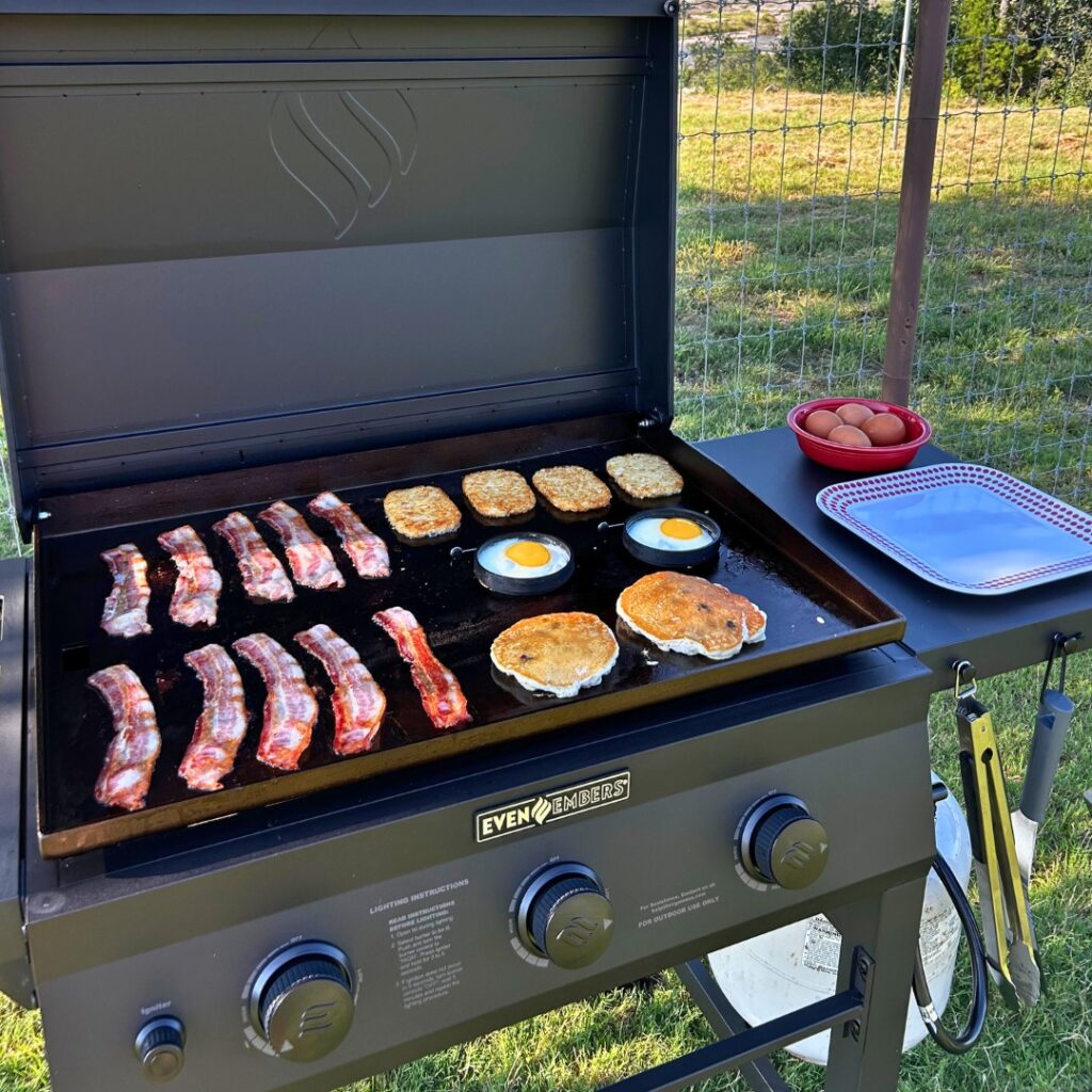 Best 5 Burner Gas Grills In 2025: Buying Guide And Reviews 7 Even Embers