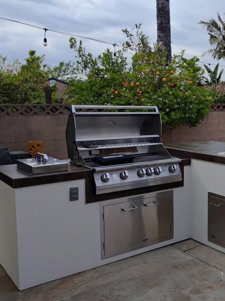 Lion Grill Installed On Outdoor Kitchen