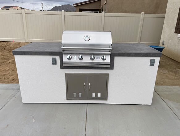 Lion Premium Grill