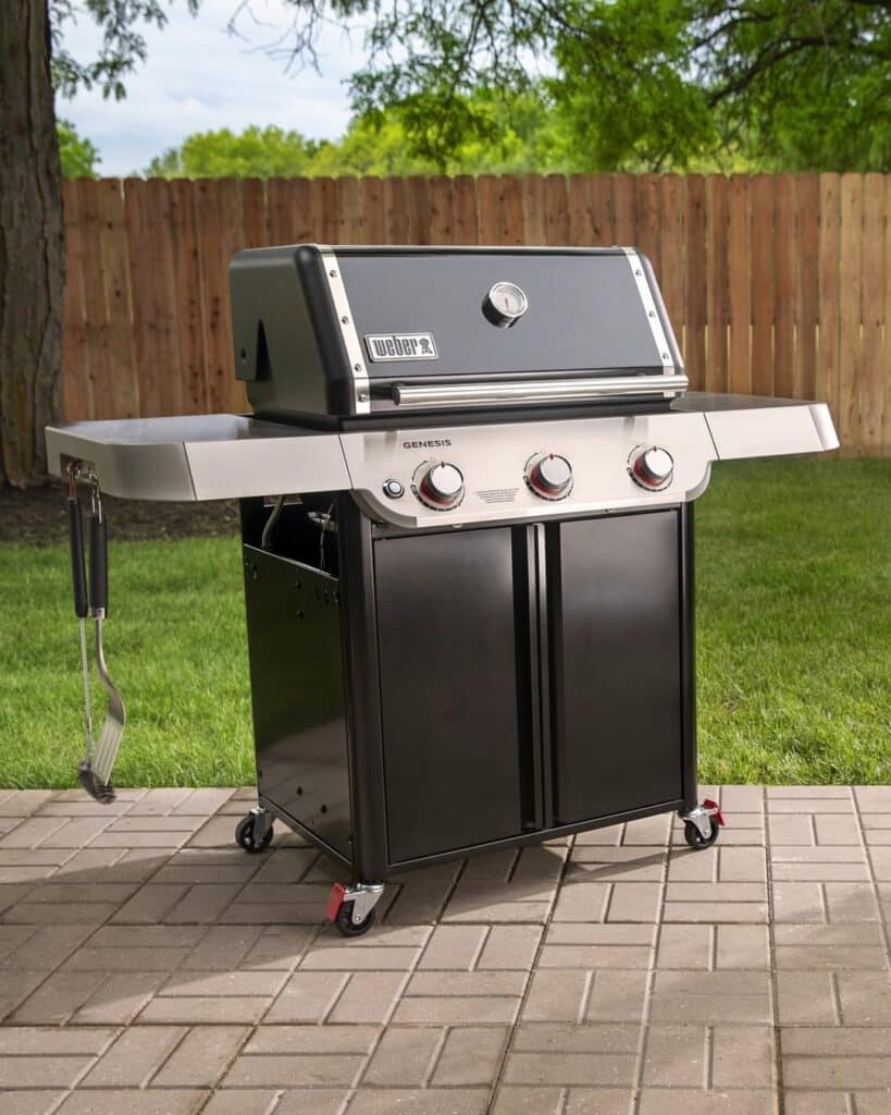 Weber Genesis S-330
