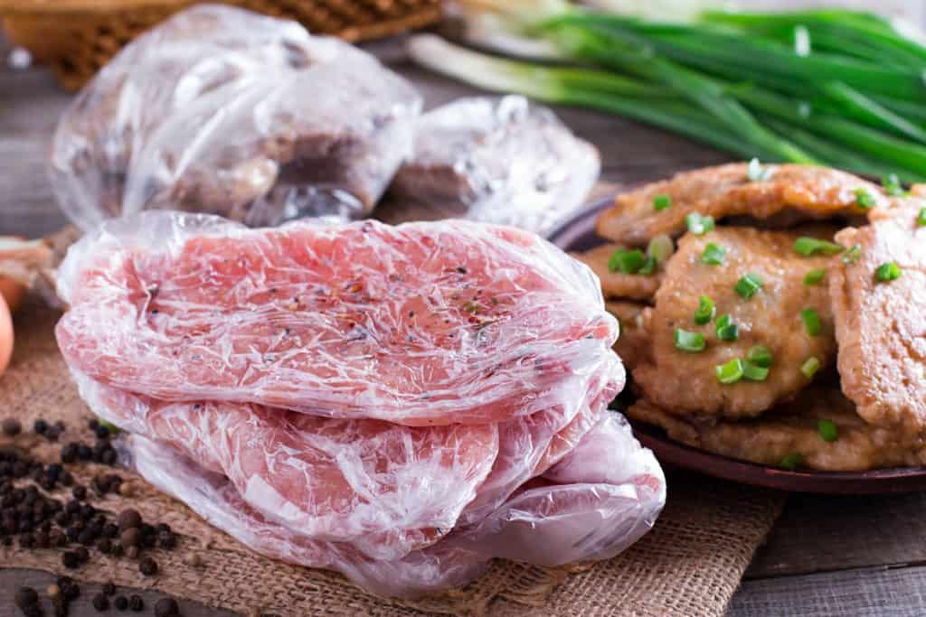 How To Cook Frozen Pork Chops To A Safe Temperature 