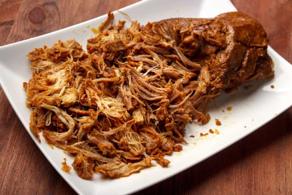 How to Keep Pulled Pork Warm and Moist Before Serving