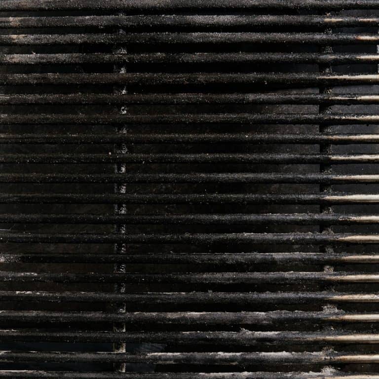 Is It Safe To Grill on a Rusty Cast Iron Grill?