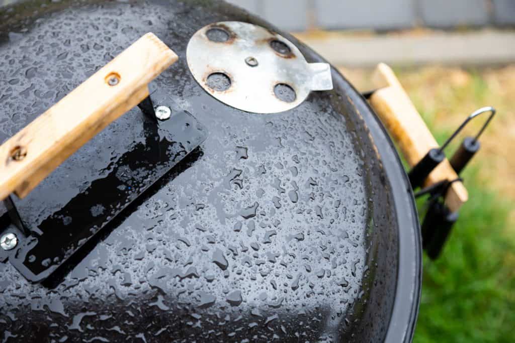 wet cover waterdrops on BBQ cover after the rain