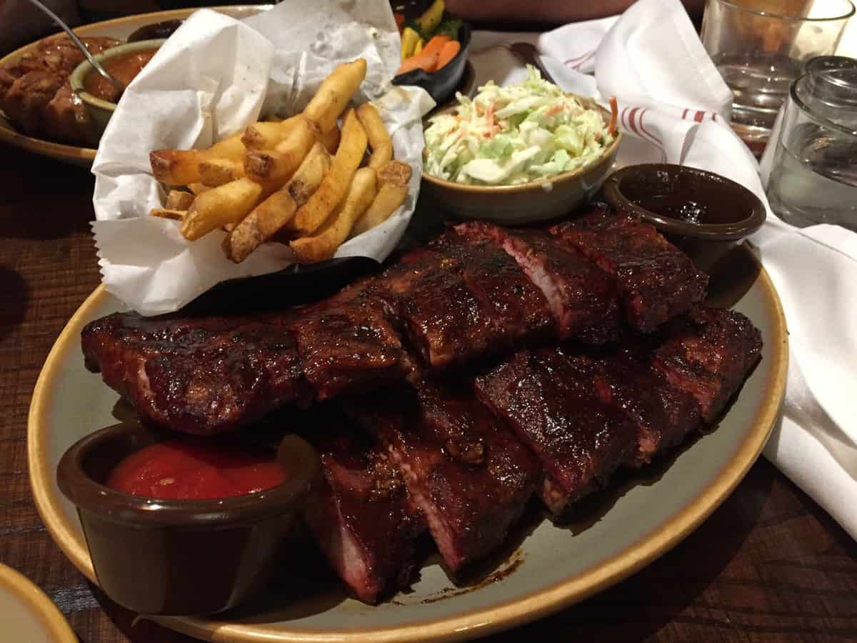 Kansas City Style Ribs vs. St. Louis Style Ribs—A Showdown