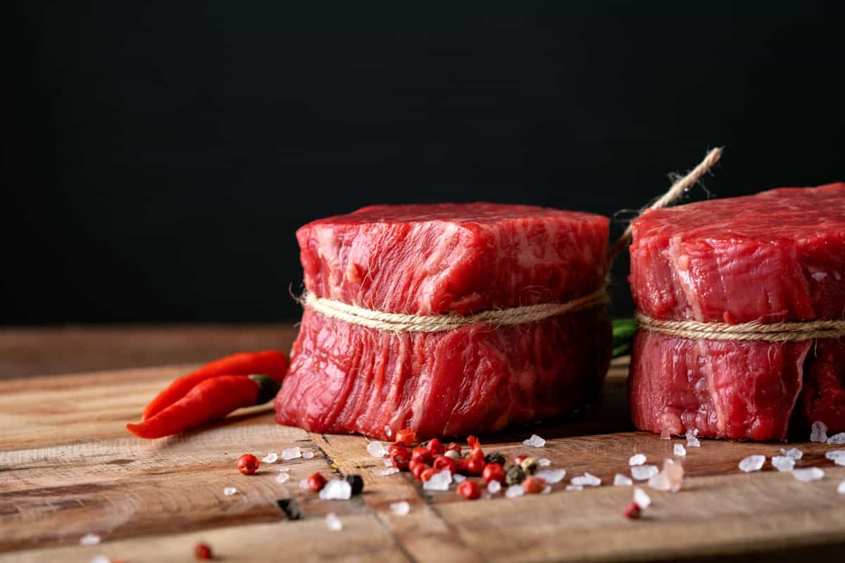 Sirloin vs Filet Which Cut Goes Better On The Grill?