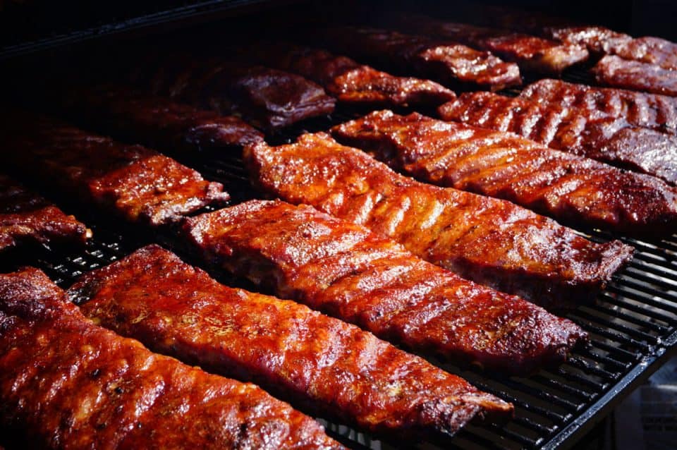 How Many Slabs Of Ribs Come In A Case? A Buyer's Guide
