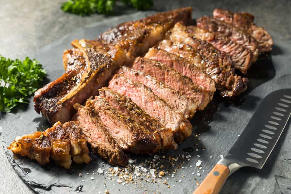 How Long Can Cooked Meat Sit Out At Room Temperature?