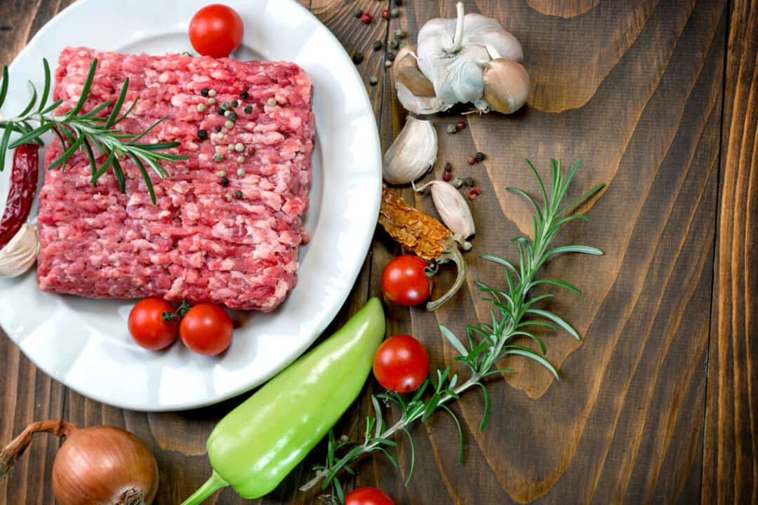 When To Season Ground Beef Raw or After It's Cooked?