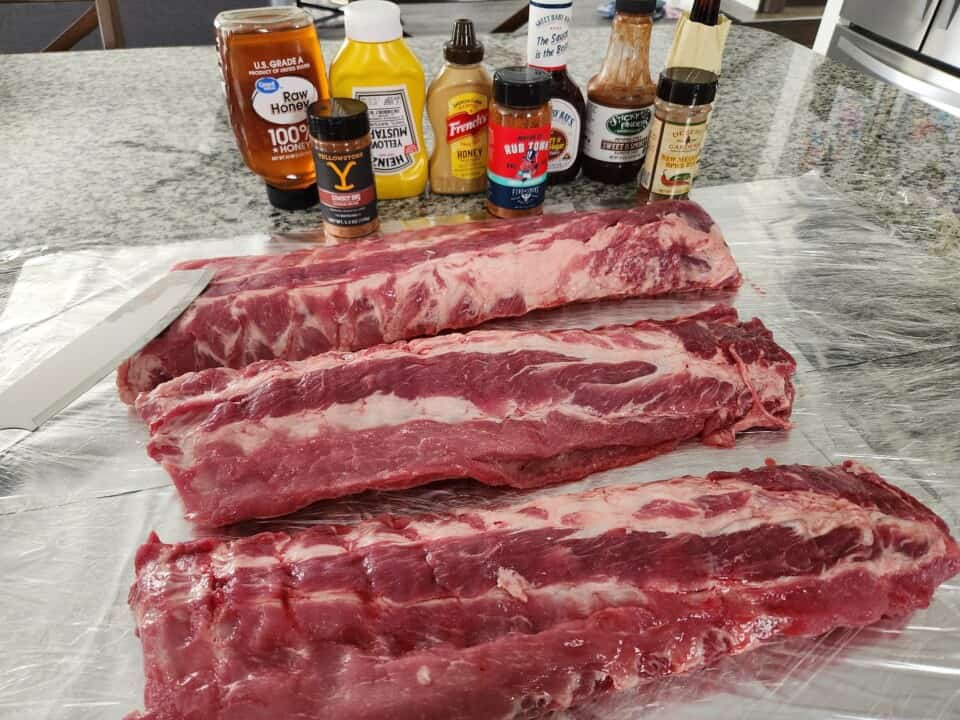 How Long To Smoke Ribs at 250 and 275 Degrees Fahrenheit