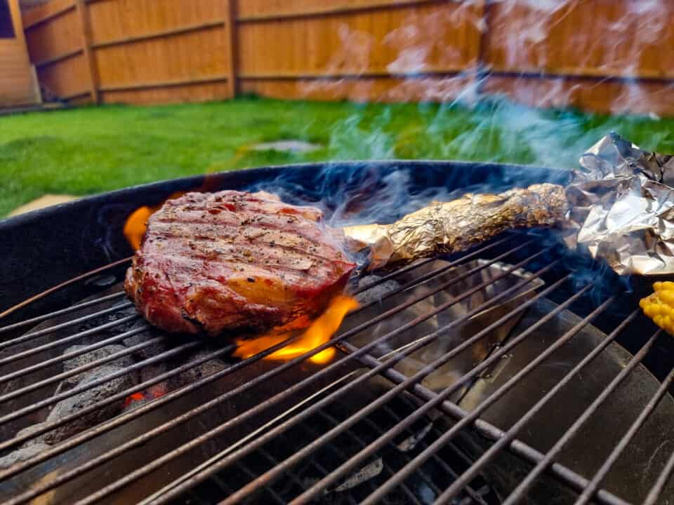 How Long to Grill Steak at 400 Degrees Without Overcooking