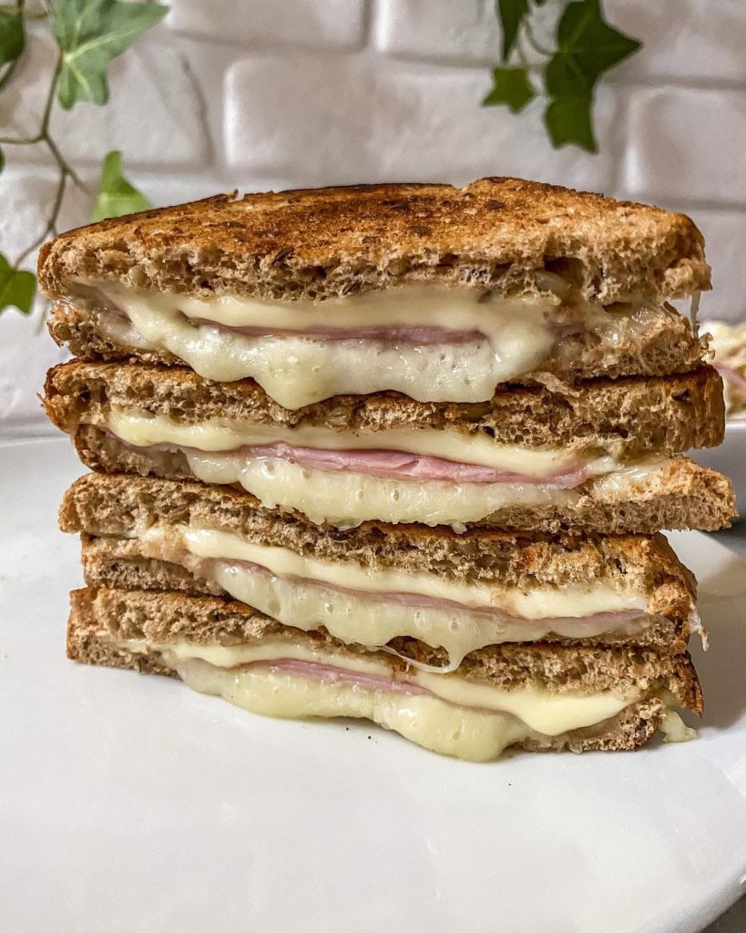 50+ Epic Grilled Cheese Recipes That Are Anything But Boring