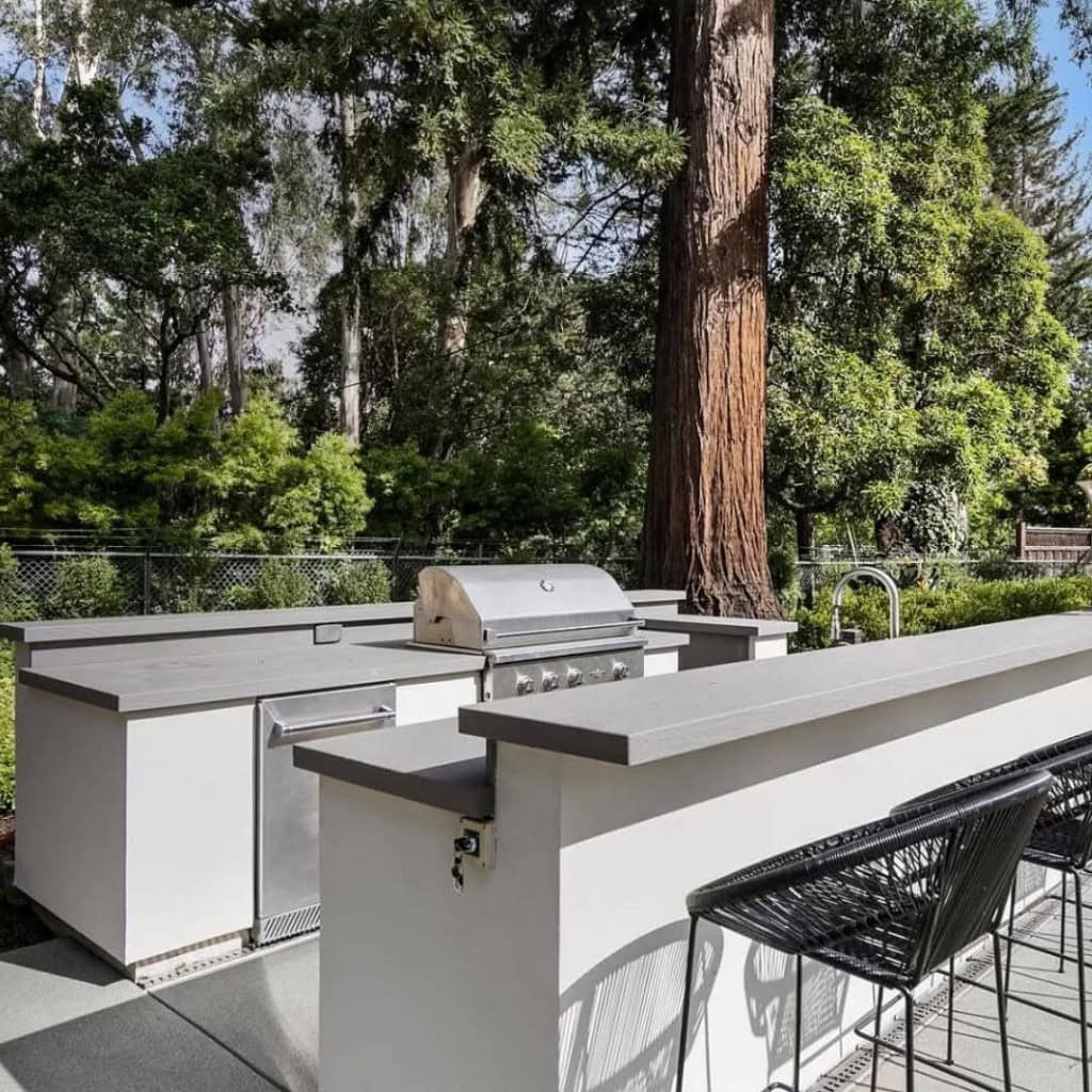 20 Outdoor Kitchen Bar Ideas: Your Backyard’s Best Upgrade