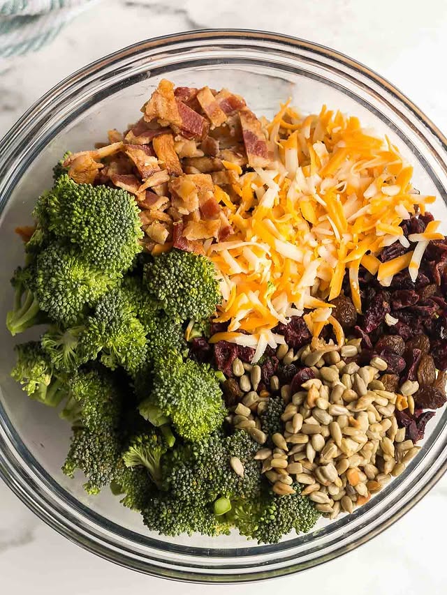Broccoli Salad With Bacon And Cheddar