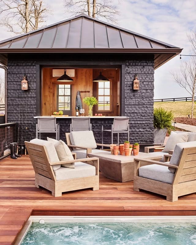fall decor ideas for backyard and outdoor kitchen