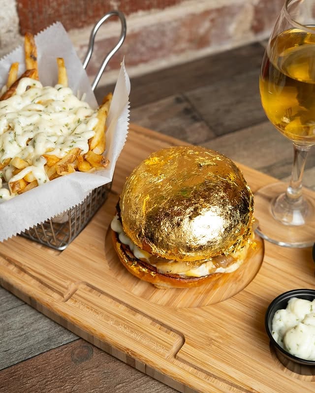 Gold Leaf Bun Cheeseburger
