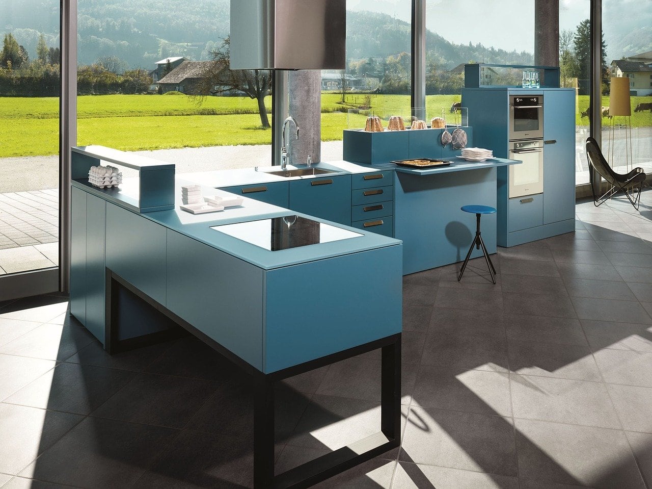 indoor-outdoor-kitchen