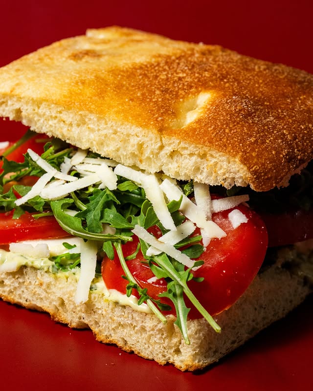 Quick Caprese Sandwich