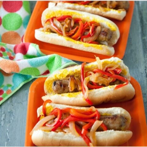 Simple-Beer-Brats-In-Buns