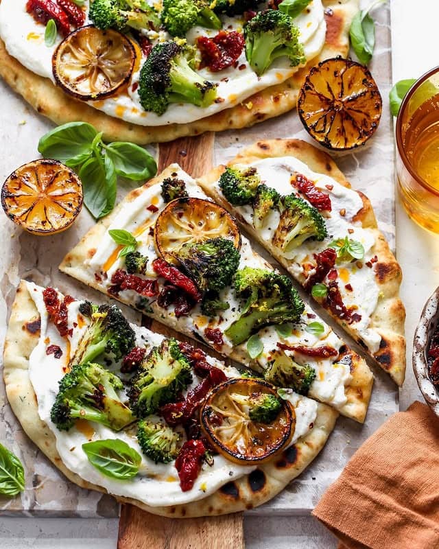 Simple Flatbreads Pizzas