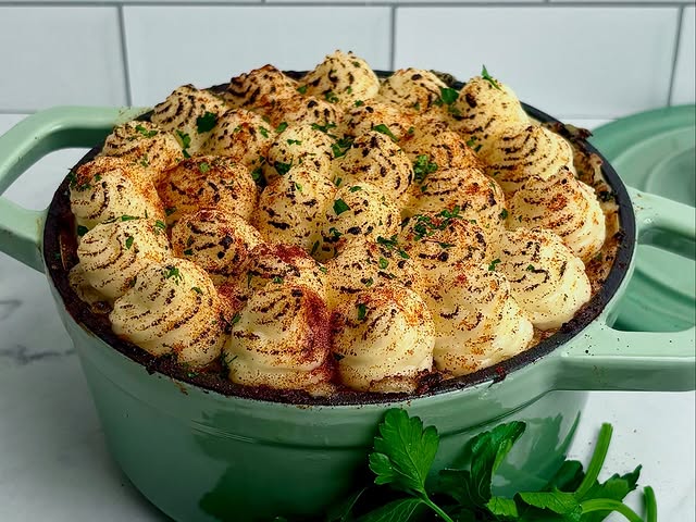 One-Pan Wonders: 12 Dinner Ideas With Hamburger Meat 3 Skillet Shepherds Pie