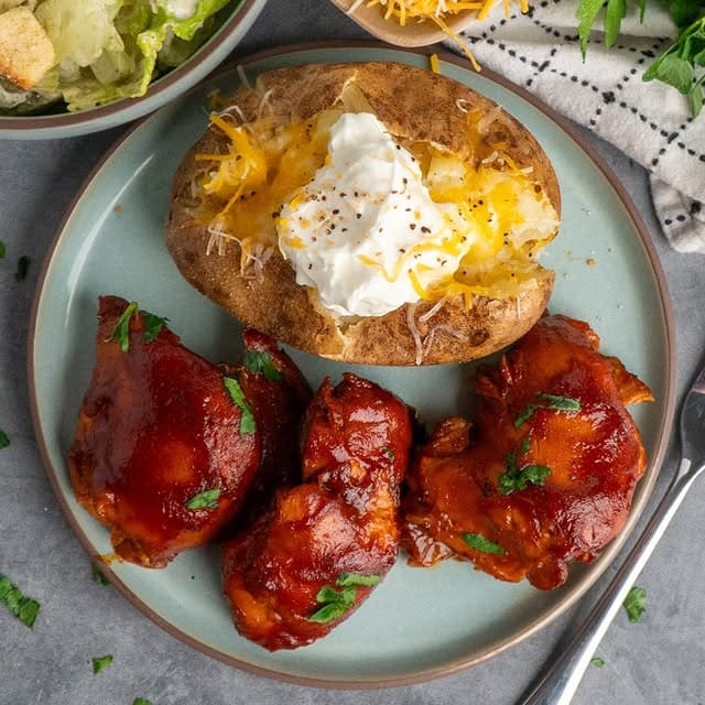 Set It And Forget It: 7 Crockpot Meat Recipes That Deliver 8 Slow Cooker Bbq Chicken Bursting With Flavors
