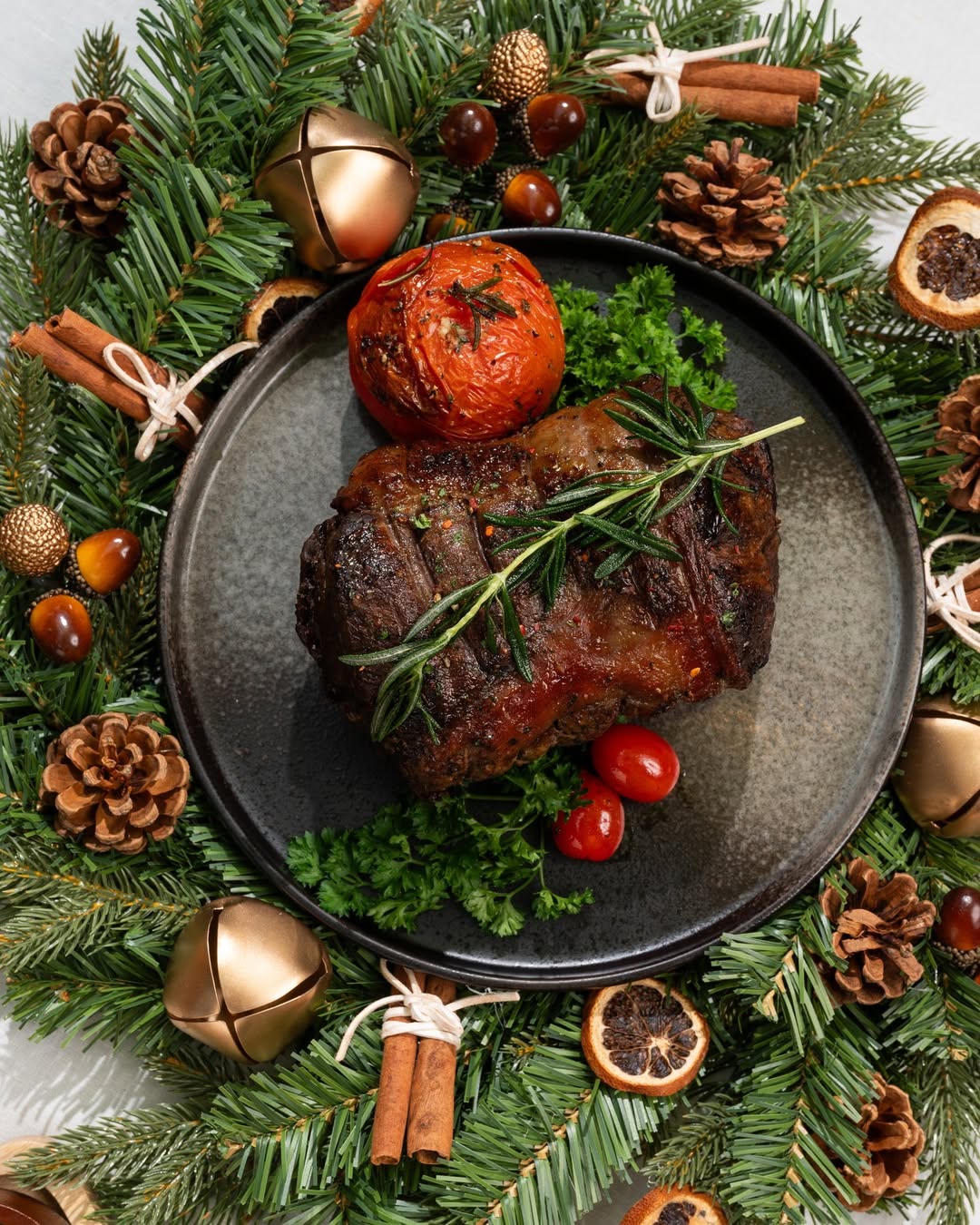 christmas steak in a platter with mistletoe and