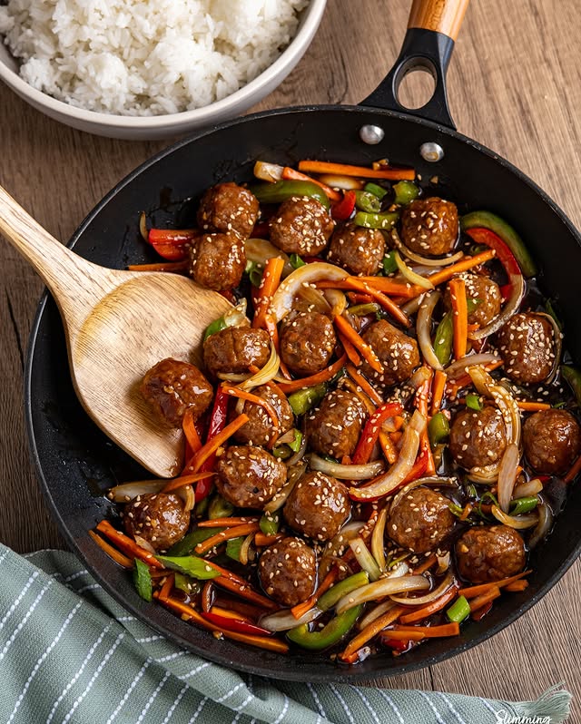 These Oven-Baked Meatballs Taste Like What Autumn Feels 2 Easy Asian Style Meatball Stir Fry