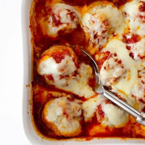 These Oven-Baked Meatballs Taste Like What Autumn Feels 4 Easy Chicken Parmesan Meatballs