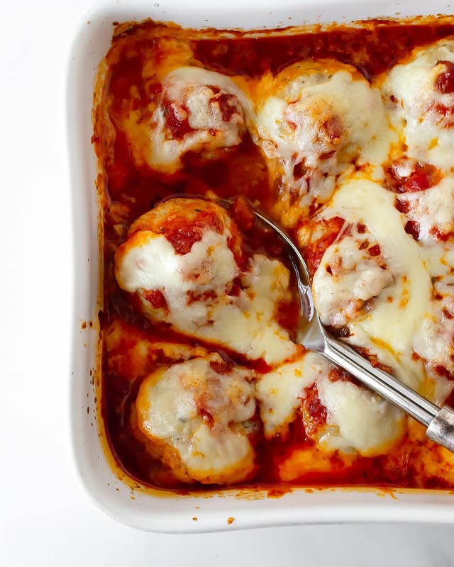 Easy Chicken Parmesan Meatballs