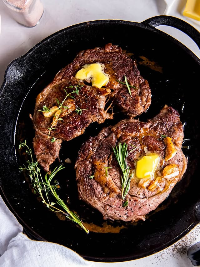 Garlic Butter Pan Seared Ribeye