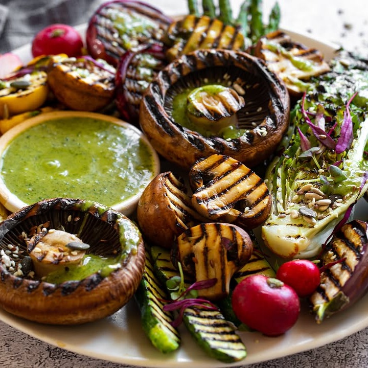 Fire Up The Grill, Not The Calories: Grilled Recipes For Slimming That Sizzle 3 Grilled Veggie Platter With Herb Drizzle