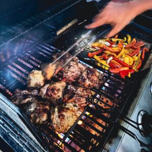 Charcoal & Kamado Grills