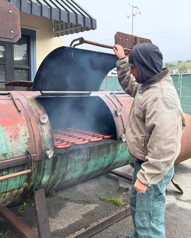 Your Holiday Smoked Turkey Game Plan: From Brine To Carve 2 Man Basting The Smokers