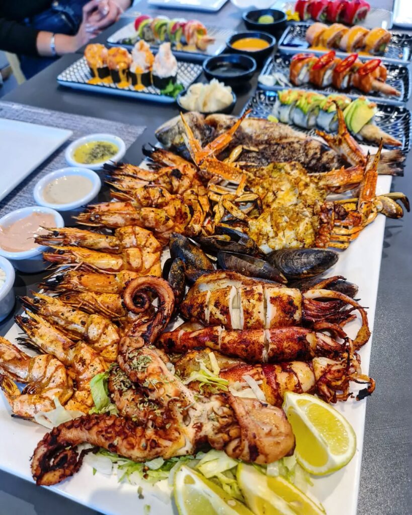 How To Grill Seafood 101: Learn How To Bbq Fish, Shrimp, And Shellfish Perfectly 4 Mixed Delicious Grilled Seafood How To Grill Seafood