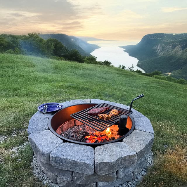 A Complete Guide To 20 Types Of Grills (And What They'Re Best For) 20 Open Flame Grill Or Fire Pit Grill