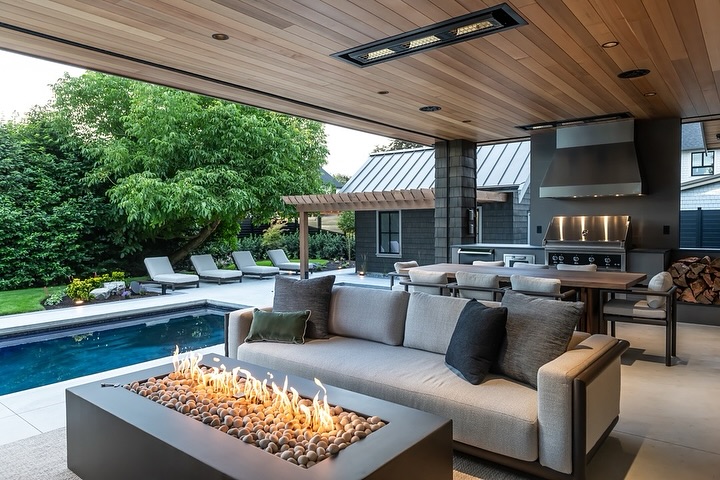 Seamless Indoor Outdoor Integration Of Spaces