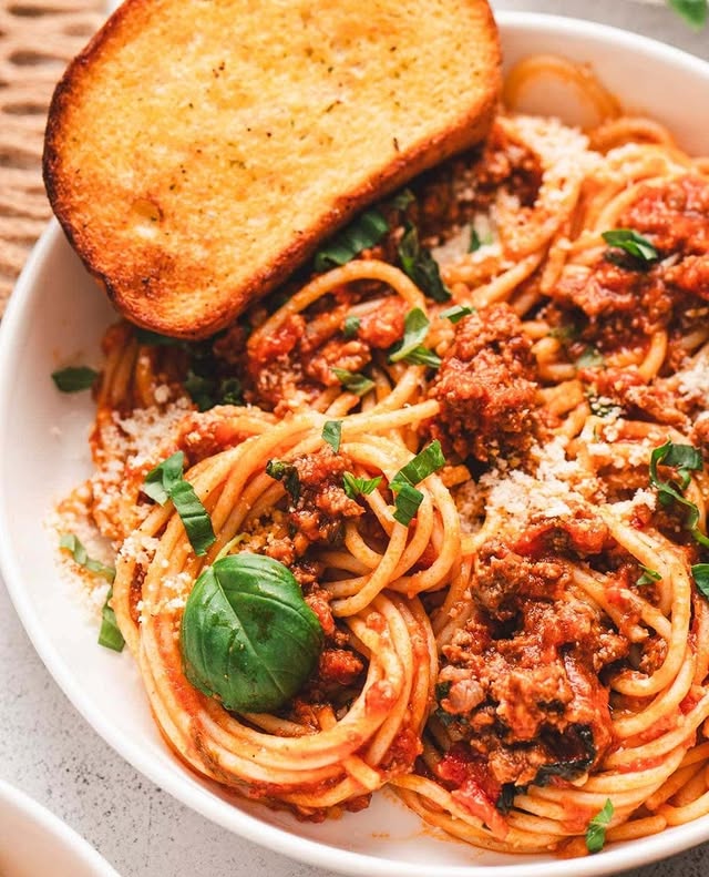 Spaghetti Bolognese Weeknight Shortcut Meal