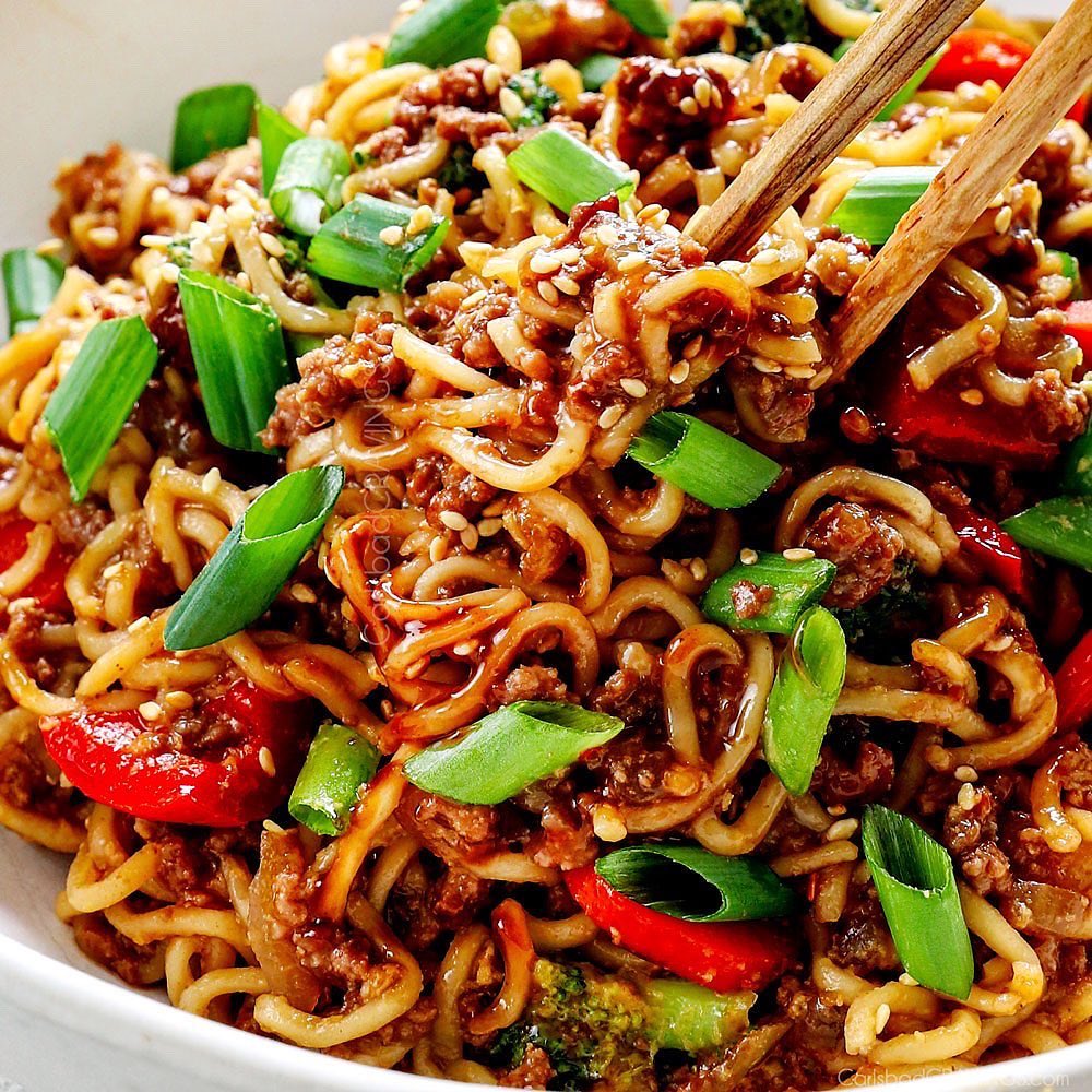 15 Best Noodle Recipes With Chicken, Beef, Or Pork And Veggies 2 Spicy Garlic Beef Ramen Stir Fry Best Noodle Recipes