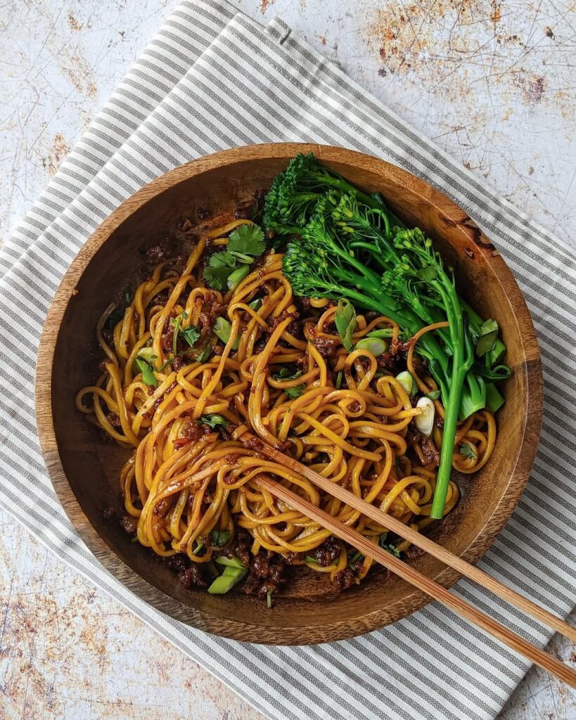 15 Best Noodle Recipes With Chicken, Beef, Or Pork And Veggies 11 Sweet And Spicy Pork Noodle Bowl