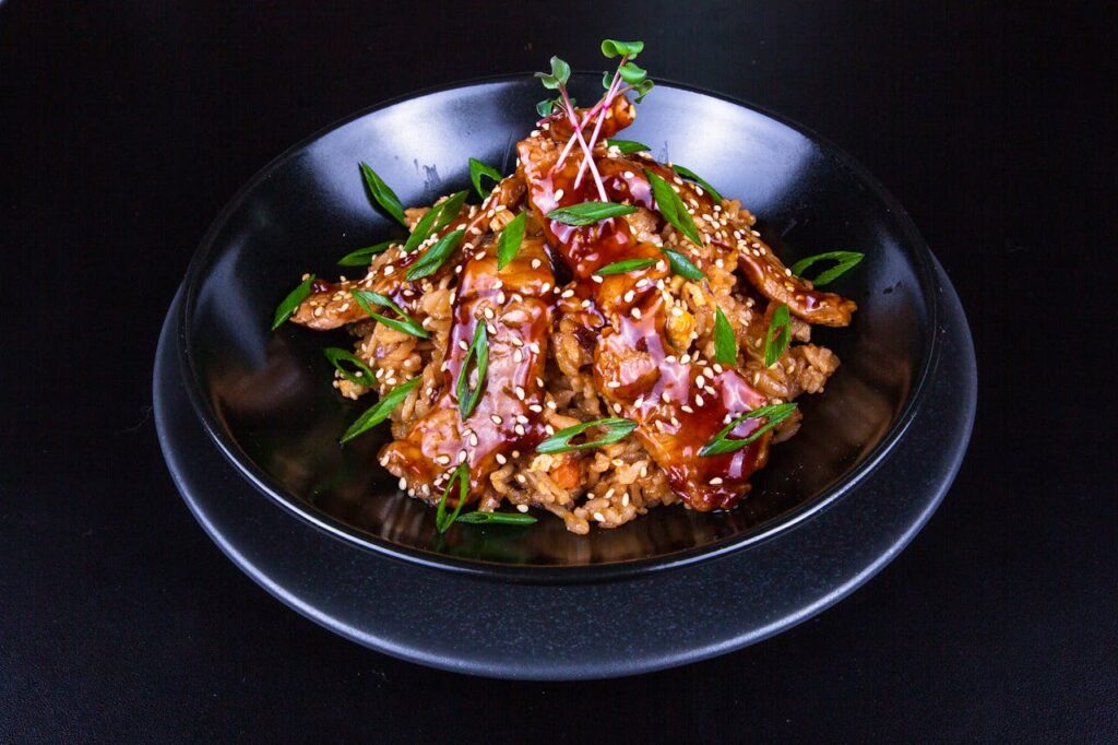Balsamic Glazed Pork Tenderloin With Roasted Carrots And Shallots