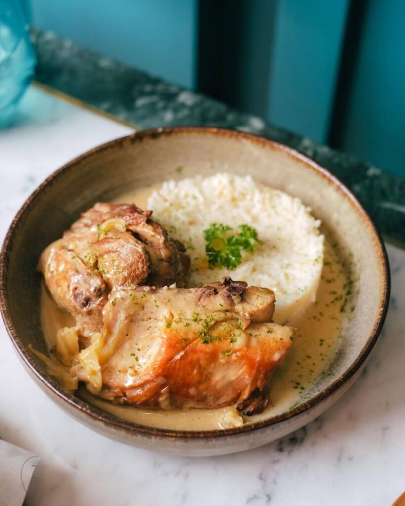 Creamy Garlic Butter Chicken Rice Bowls