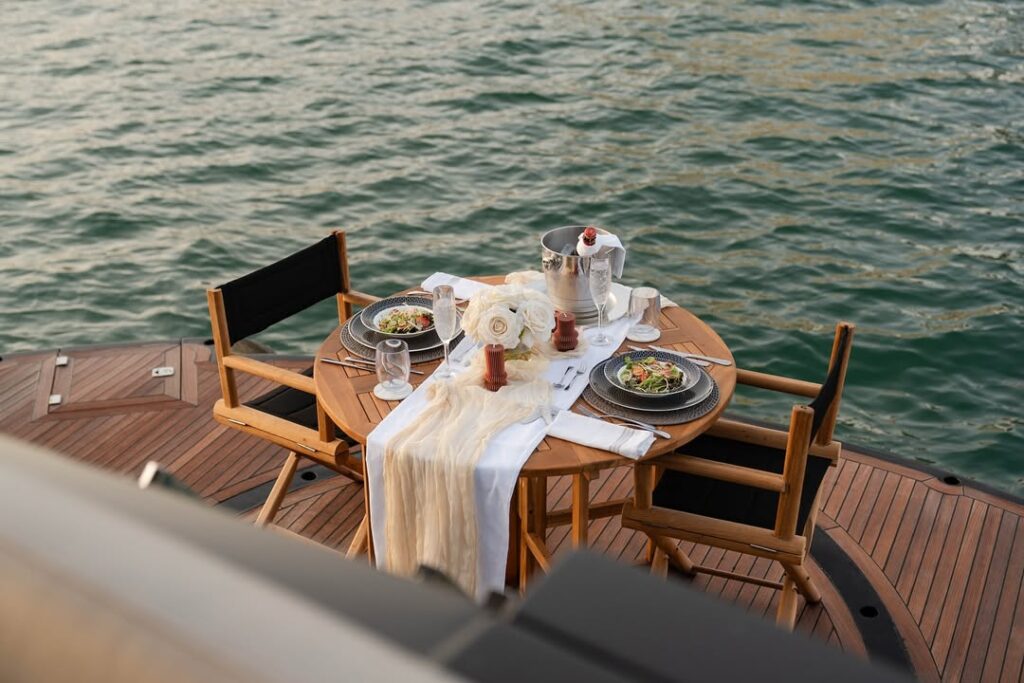 Grills Ahoy! Your Yacht Grilling Guide 1 Dining On A Yacht