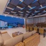 Modern Outdoor Kitchen
