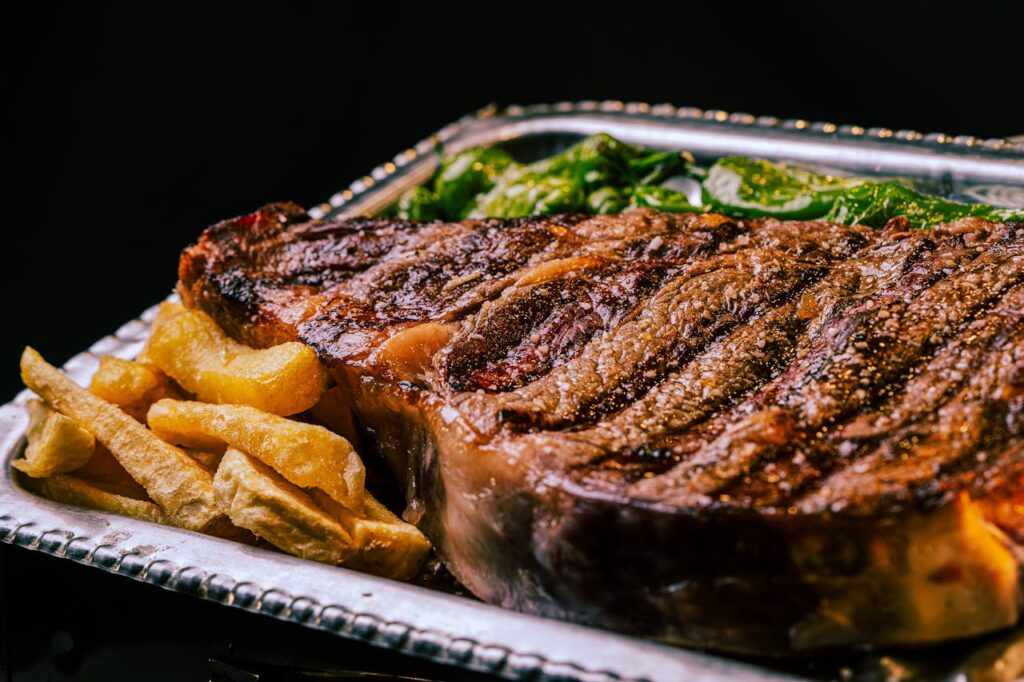 Mustard Crusted Roast Beef With Cauliflower And Green Beans