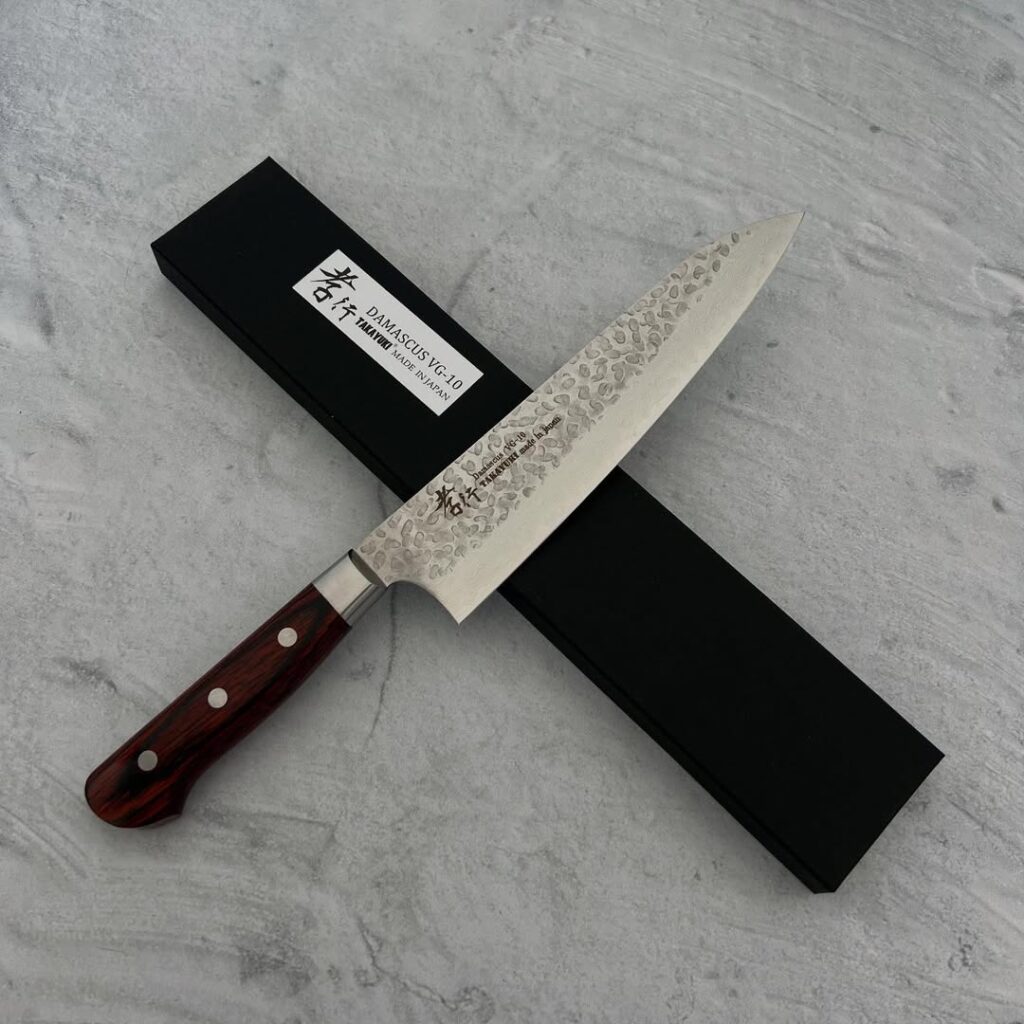 Chef’s Knife For All Slicing Needs In The Kitchen