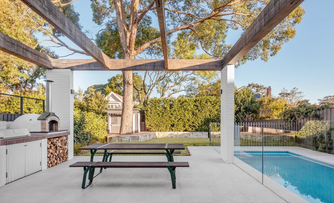 outdoor kitchen planning mistakes to avoid