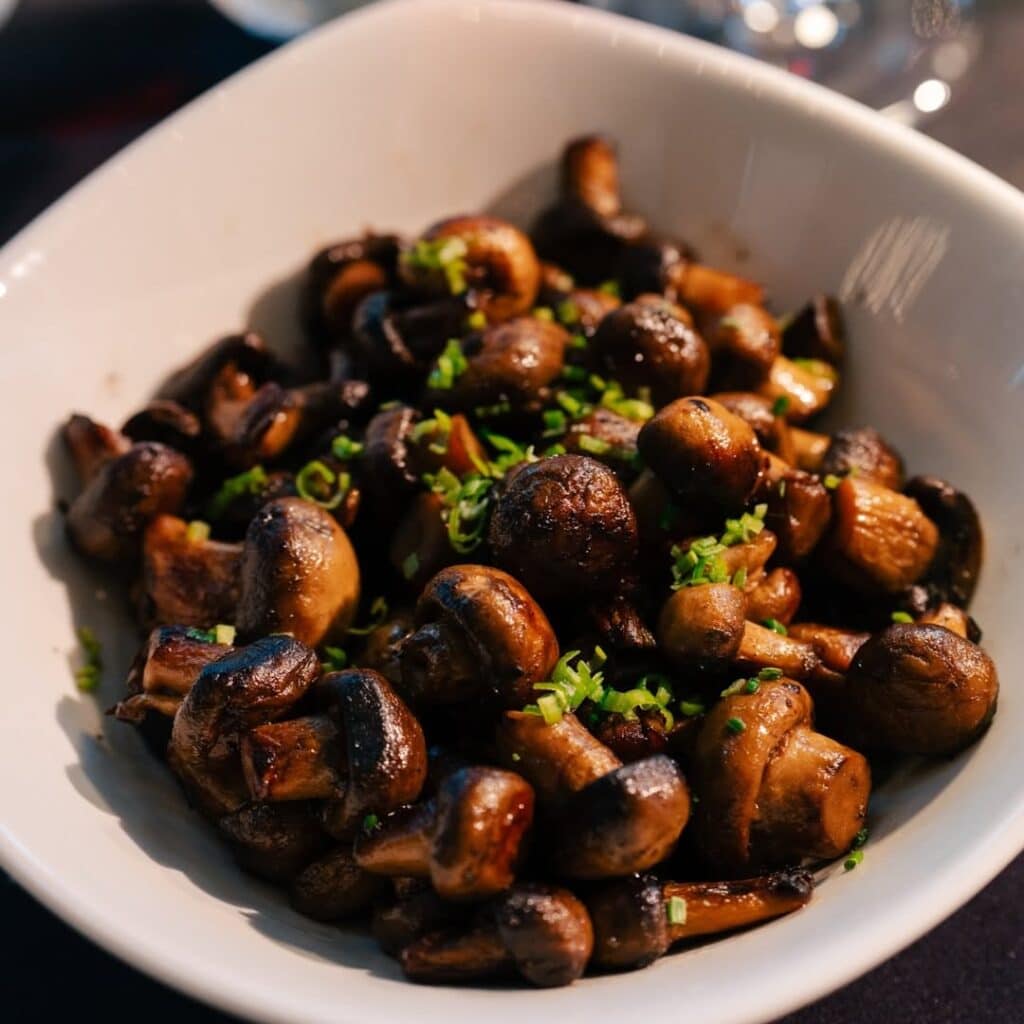 Sautéed Mushrooms With Herbs