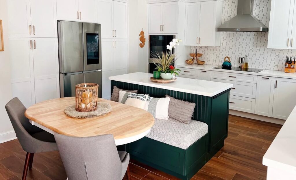 Beautiful And Comfortable Indoor &Amp; Outdoor Kitchen Design